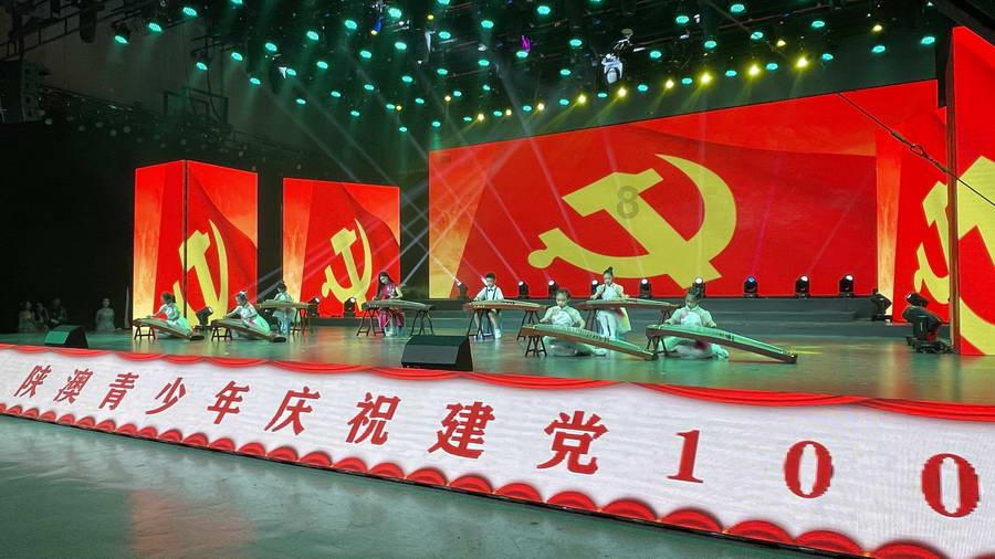 中国万天控股(01854)上涨10.53%，报1.26元/股